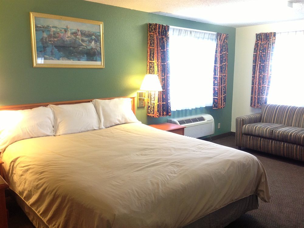 Simply Home Inn & Suites - Riverside Exteriör bild