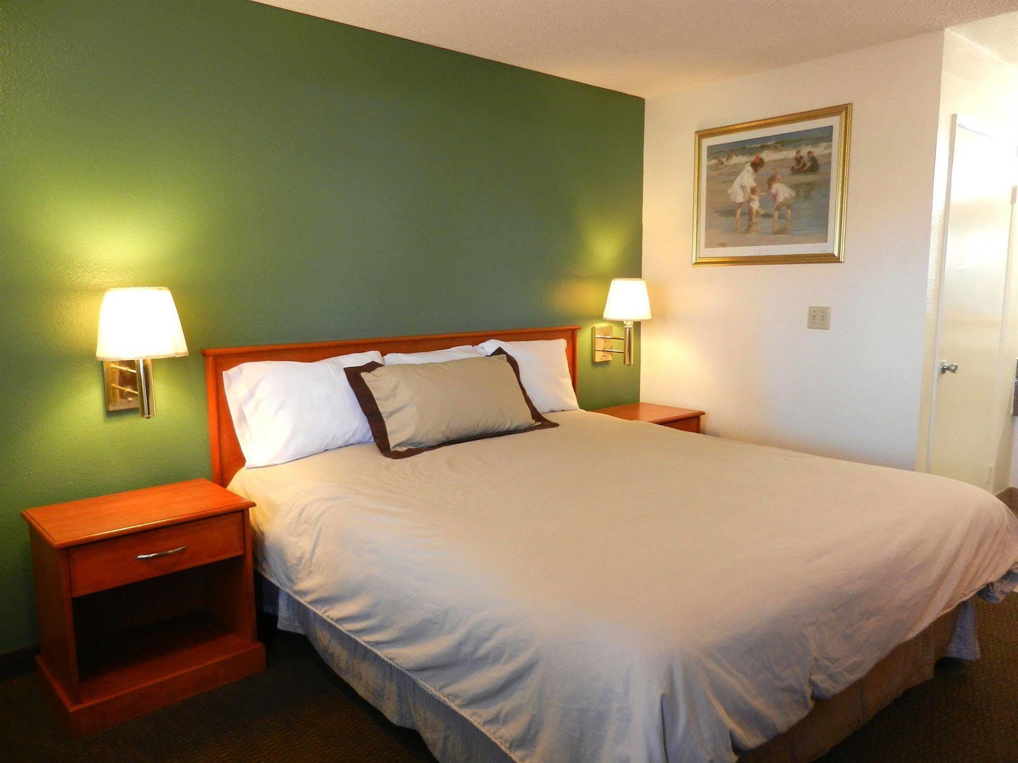 Simply Home Inn & Suites - Riverside Exteriör bild